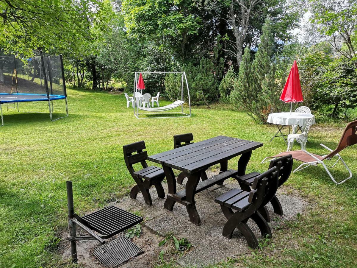 C4 Albmatte-Fewo Sauna, Hallenbad Aussenbecken Massagen Nebenan Menzenschwand-Hinterdorf المظهر الخارجي الصورة
